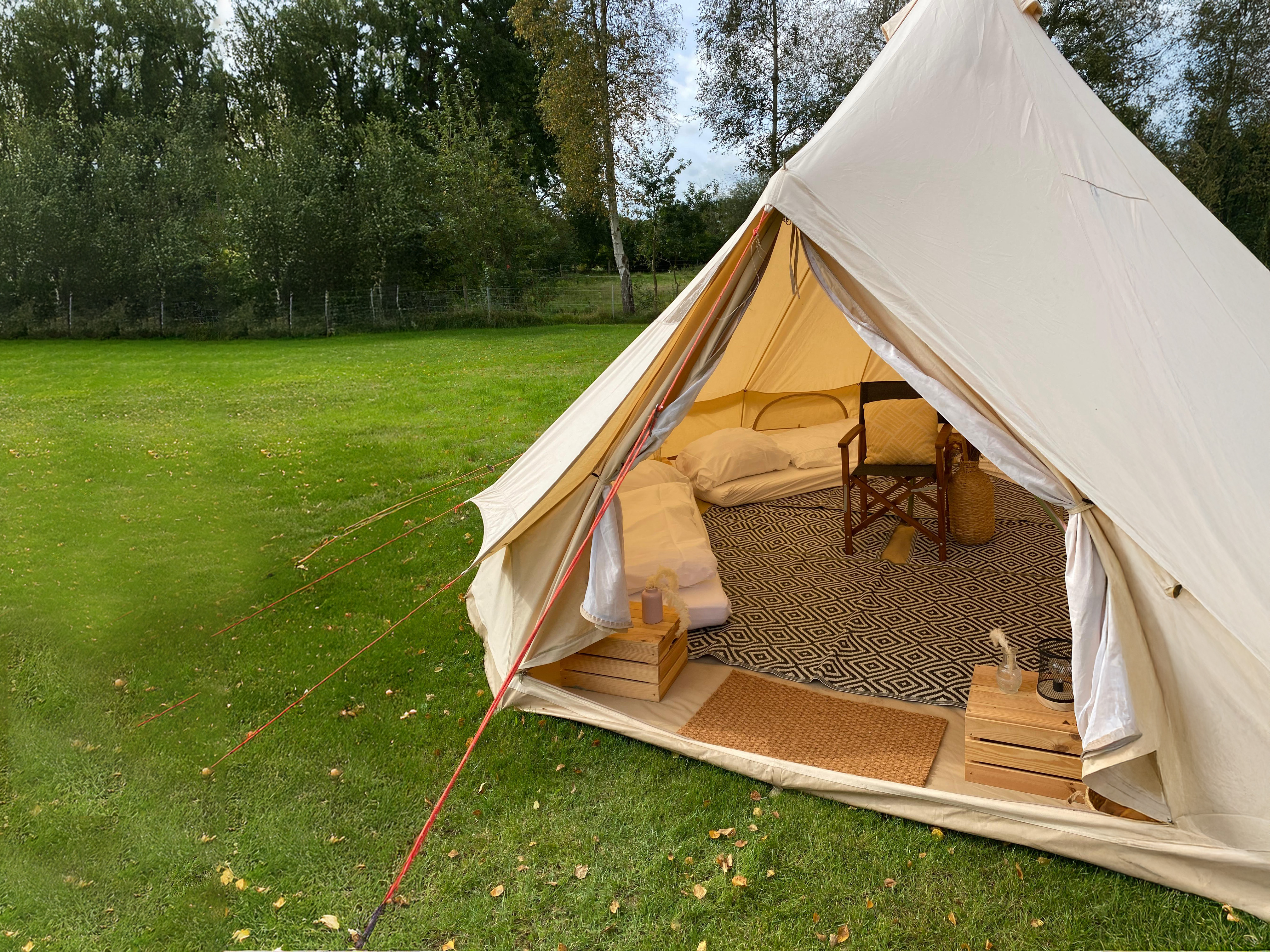 VIP Camping 4er - Camping option at Equilumina Festival